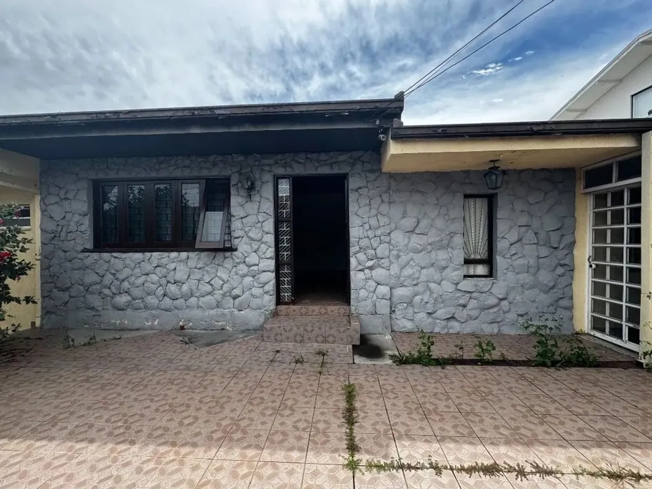 Casa com 3 dormitórios para alugar, 200 m² por R$ 3.636,03/mês - Bairro Alto - Curitiba/PR
