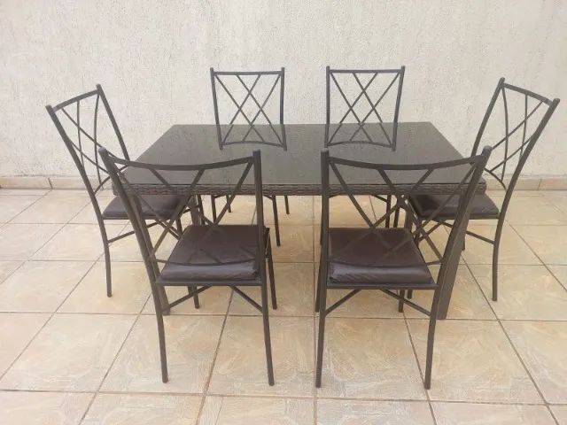 Mesa de Vidro + 6 Cadeiras