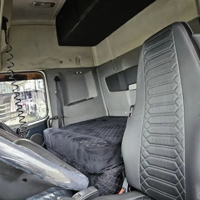 Volvo FH 460 6x2 Globetrotter Teto Alto Automático Ano 15 Mola Rodas de Alumínio dianteira - Foto 10