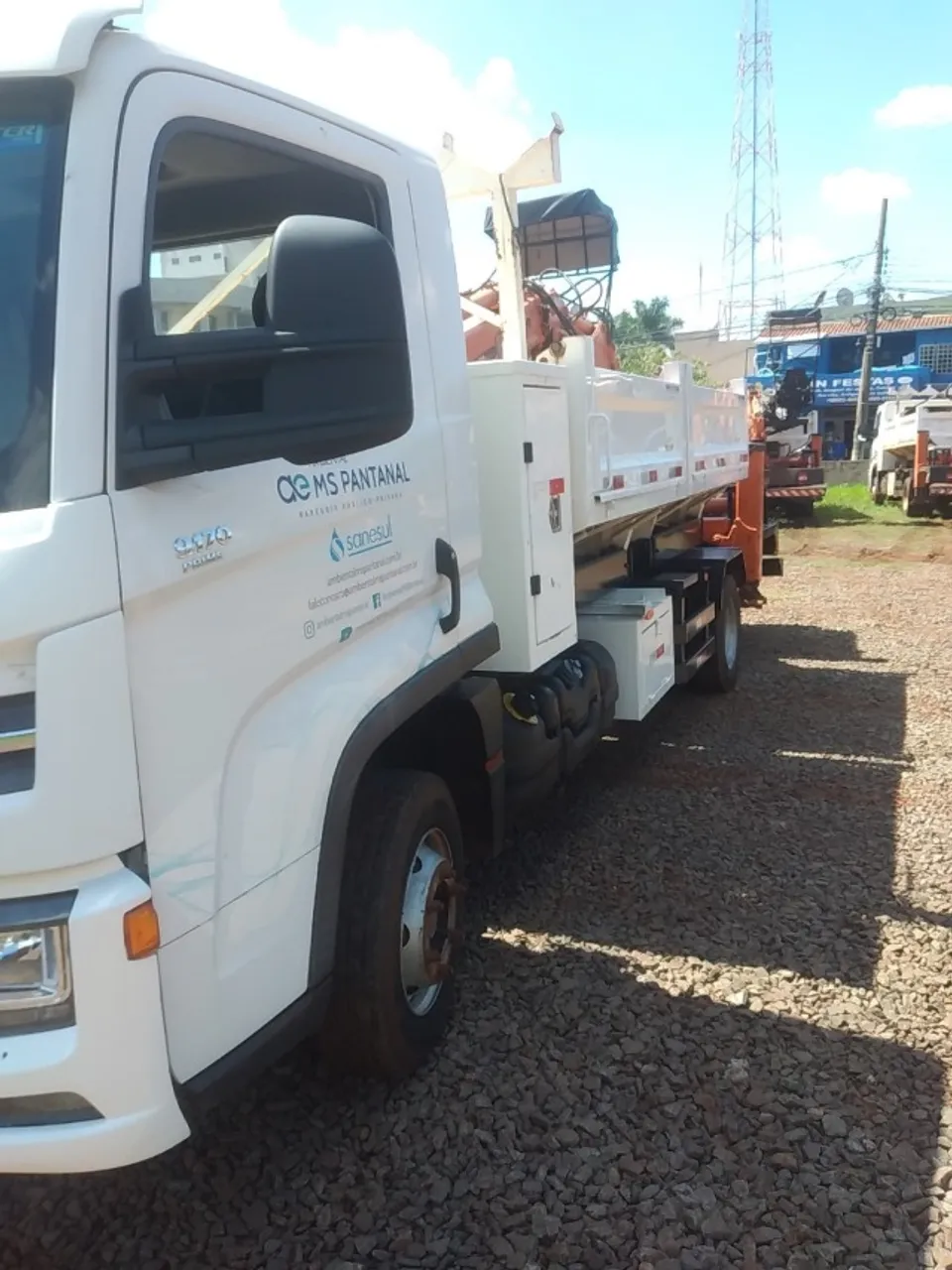 caminhão VW delivery 9.170 4x2 ano 2021 com braço de retro