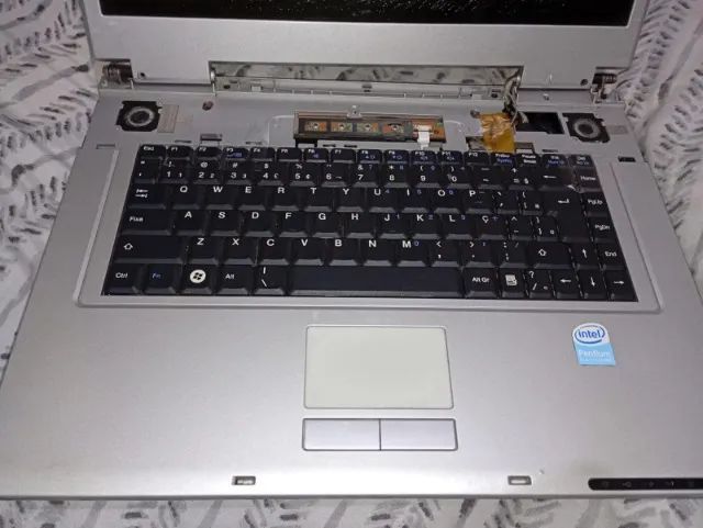  Itautec Notebook W7635 Ligando *Leia o anúncio - Foto 5