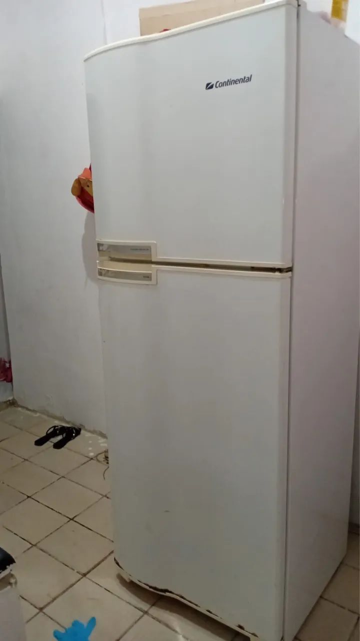 Geladeira 127V