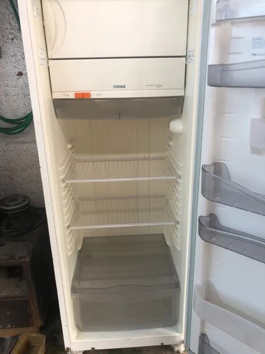 Geladeira Consul - Usada em ótimo estado - Foto 2