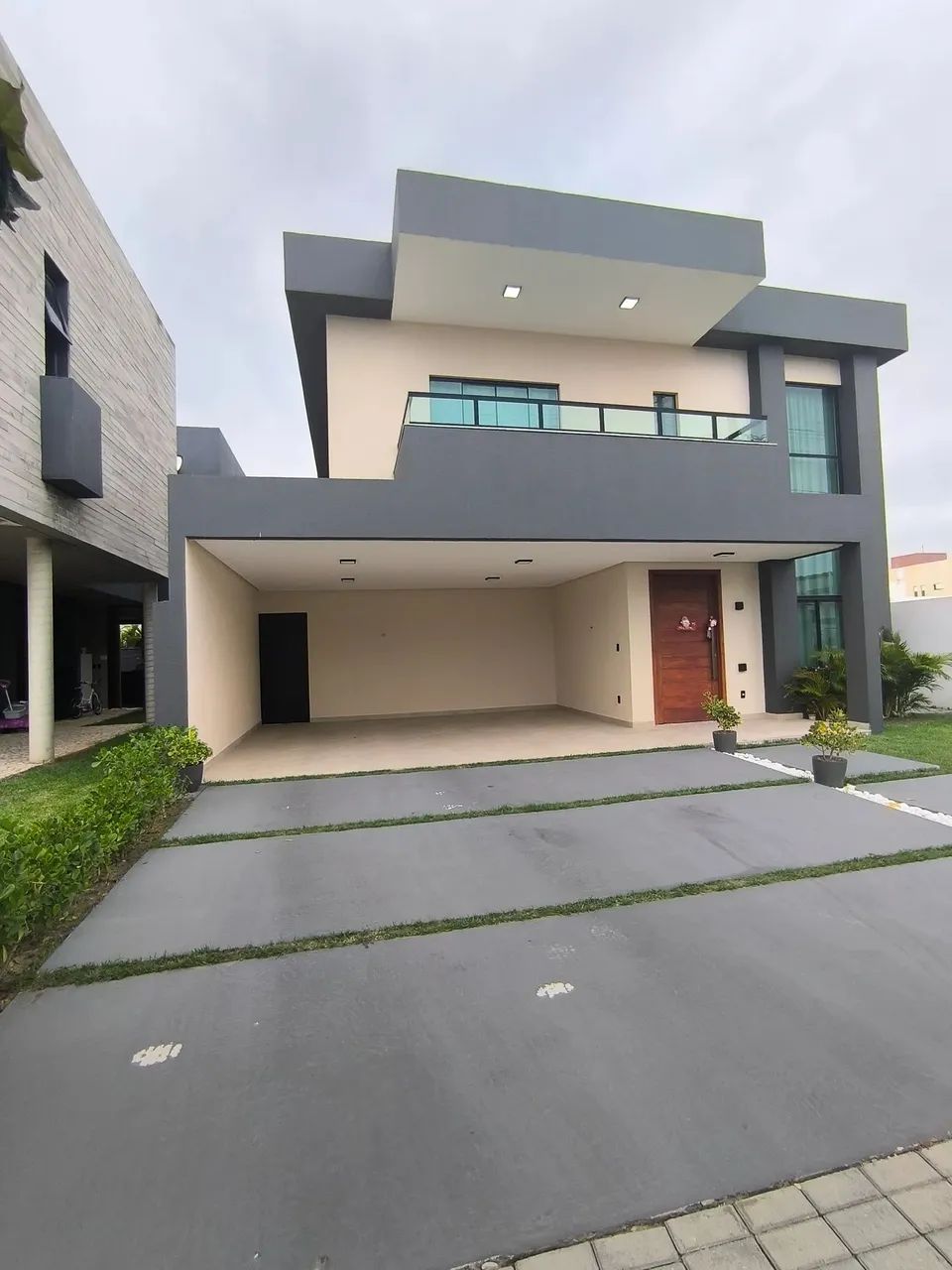 Casa Tetras Alphaville 1 Leste