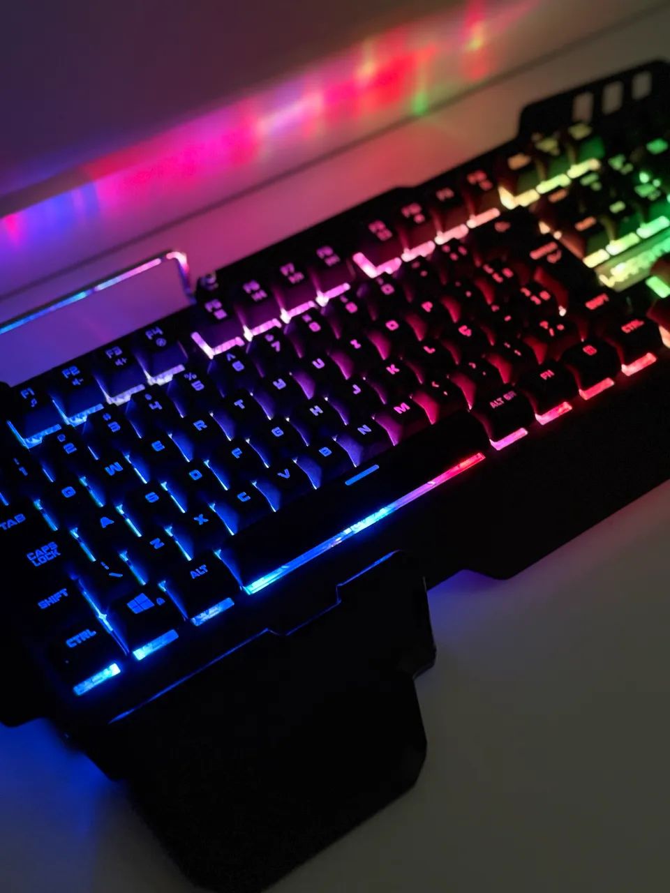 Teclado gamer RGB - Foto 4