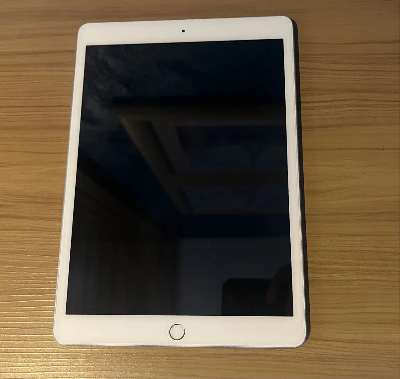 iPad 8º geração (32g) perfeito estado!!