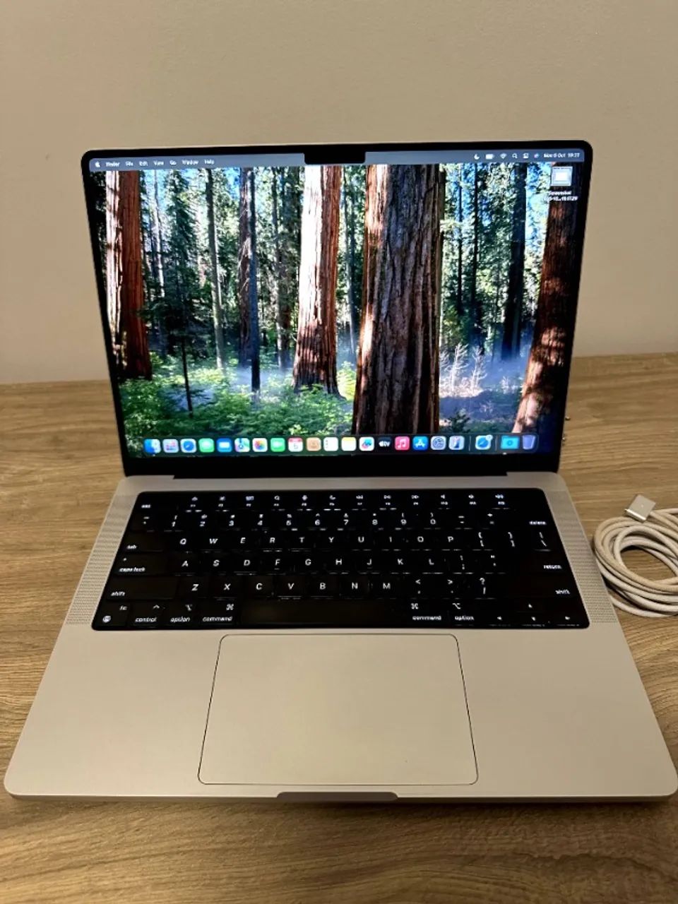 MacBook Pro 14 - M1 / 16GB RAM / 512GB SSD - Impecável - Notebooks