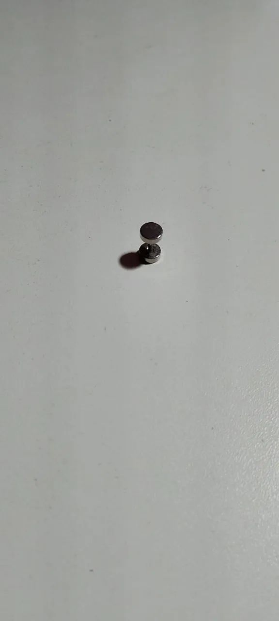 Brincos Maculinos de Prata e Aço - Foto 2