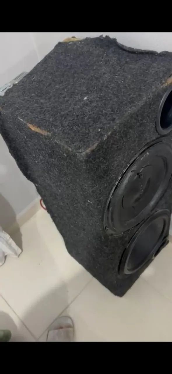 Vendo som automotivo em bom estado (tem módulo aparelho e bateria e modulo de corneta)