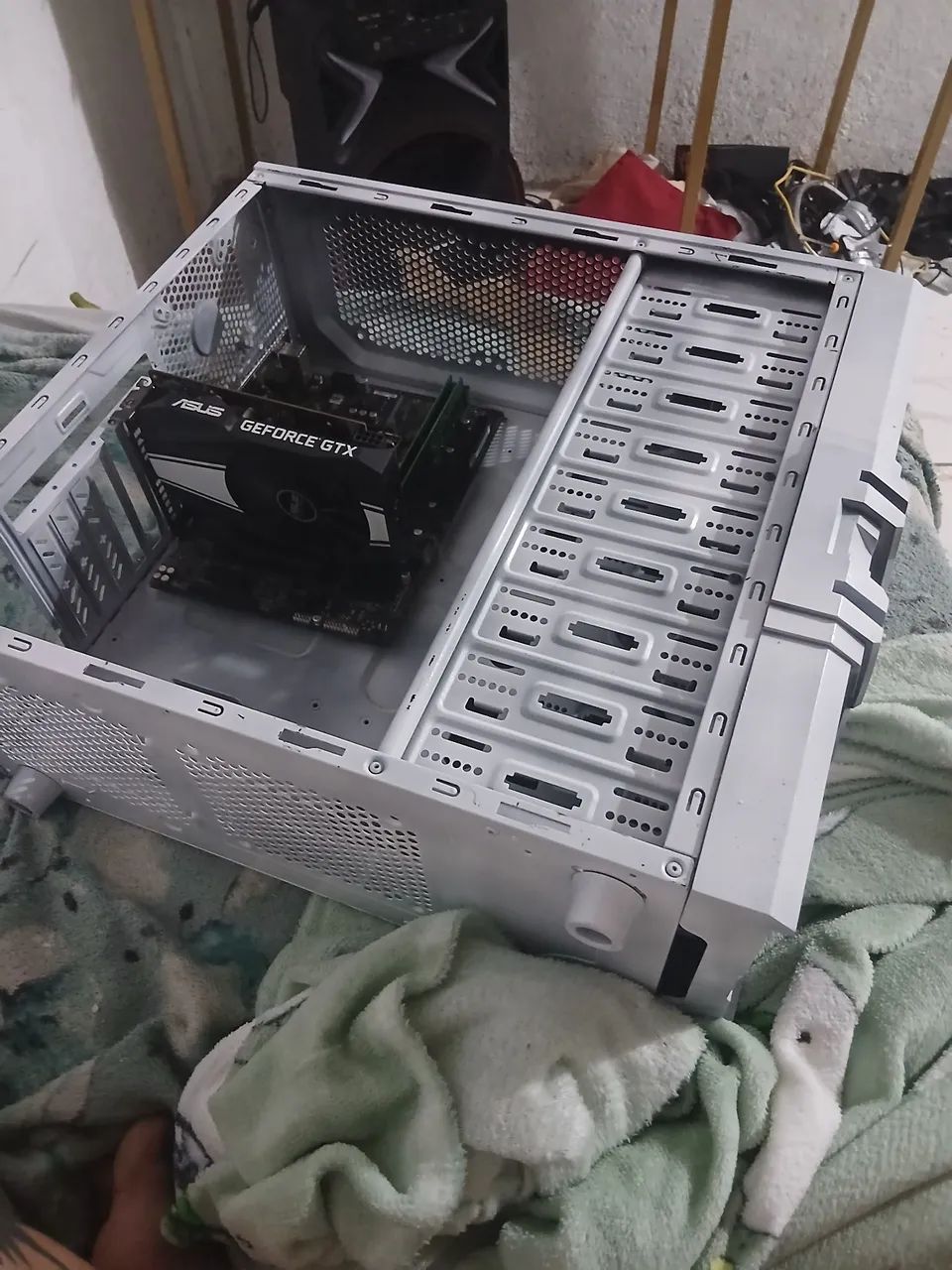 Vendo gabinete - Foto 2