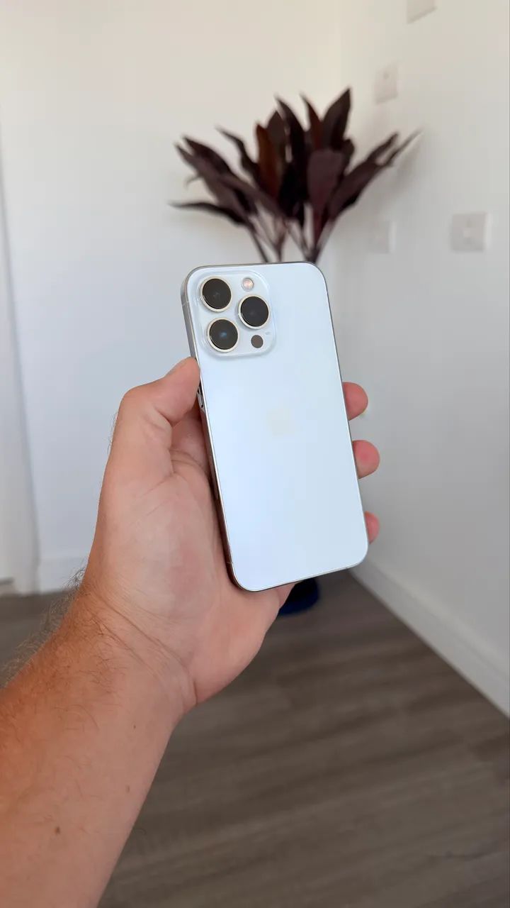 iPhone 13 Pro 128gb Excelente estado - Celulares e Smartphones