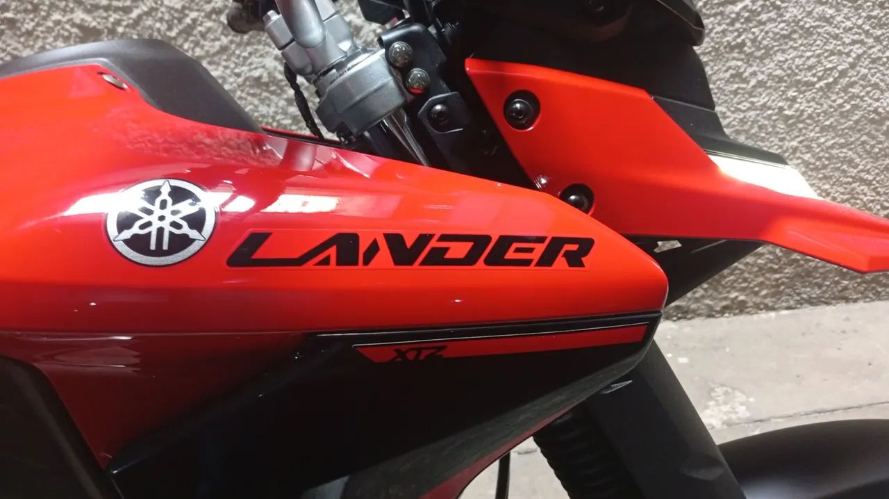 Lander 250  - Foto 3