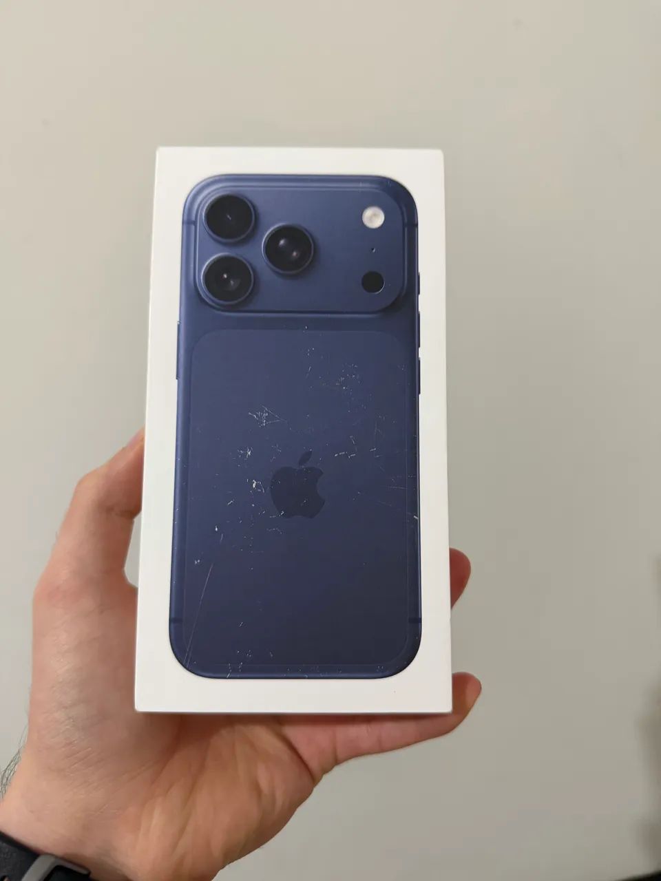 iPhone 17 Pro 256gb Deep Blue LACRADO