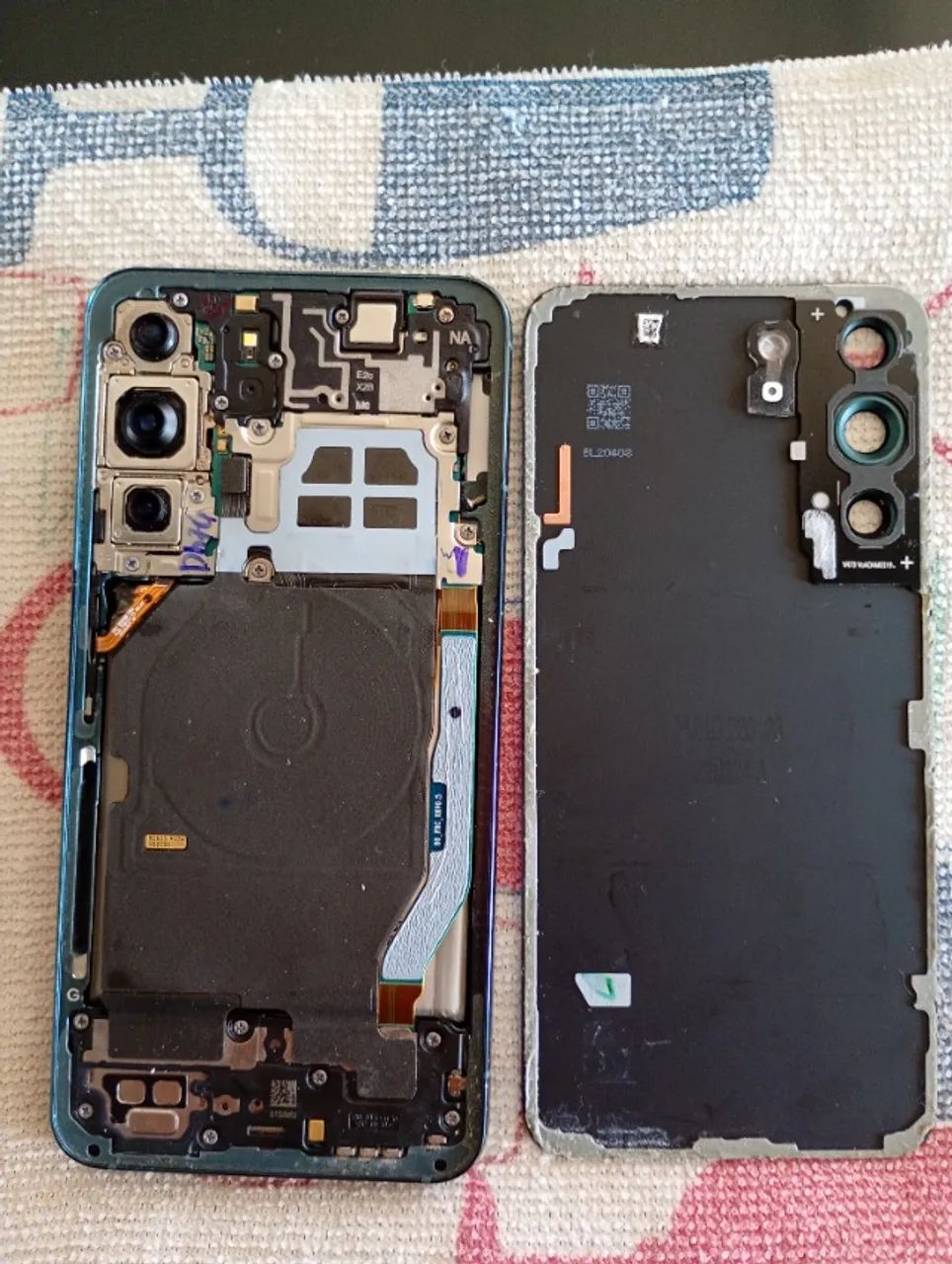Itens Galaxy S22 (bat, câmera, cabos...) - Foto 2
