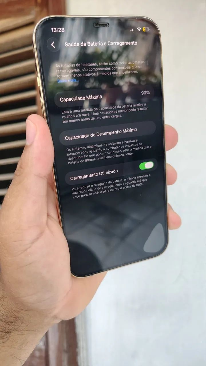 12 PRO MAX 128GB Bateria 81% funcionando tudo  - Foto 4