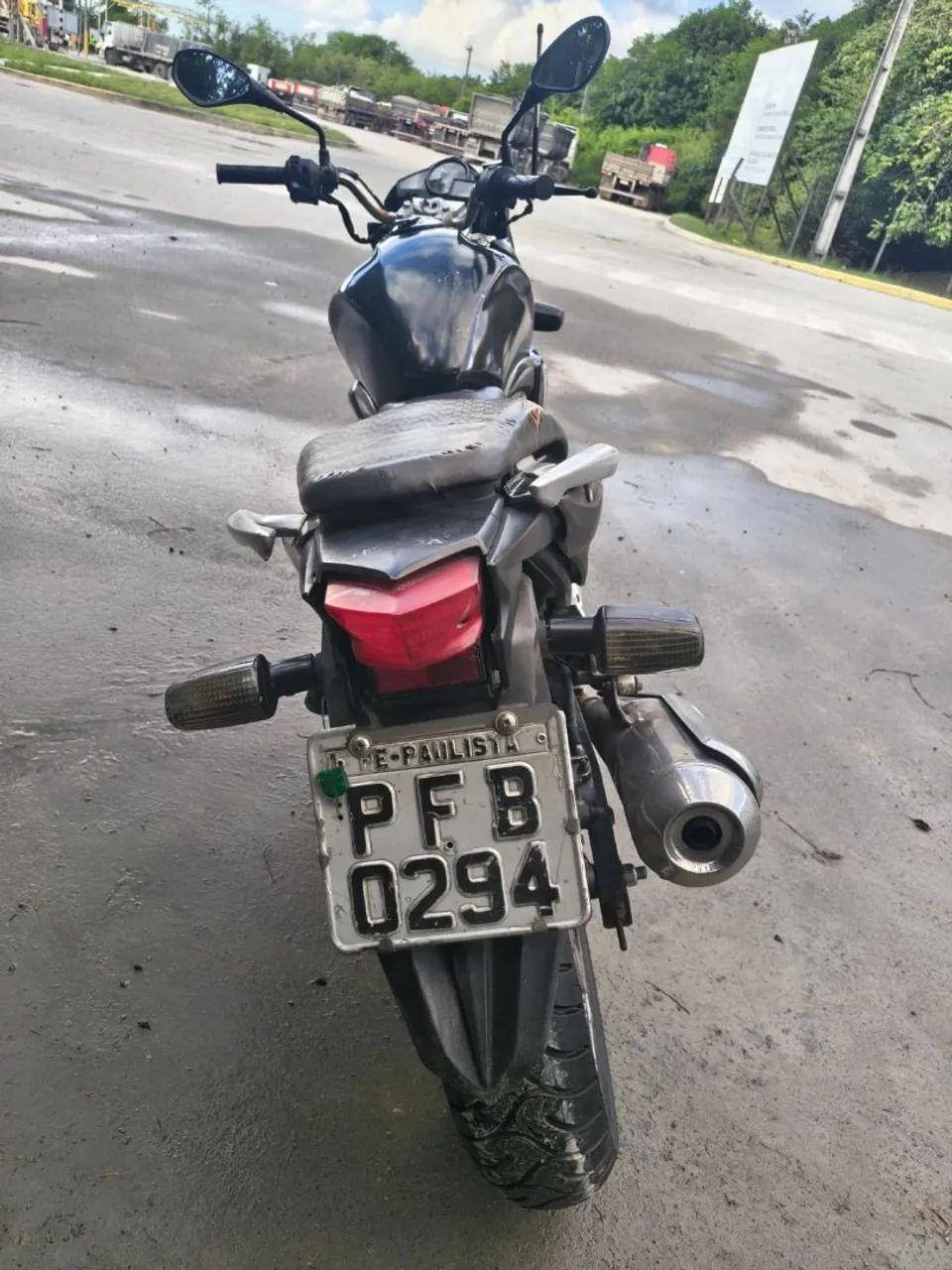 Moto CB 300