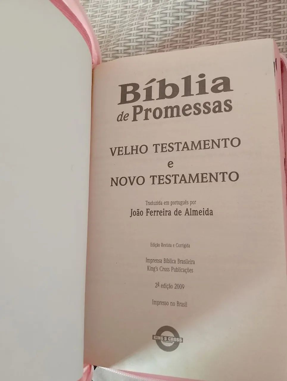 Vendo Bíblia com zíper  - Foto 2