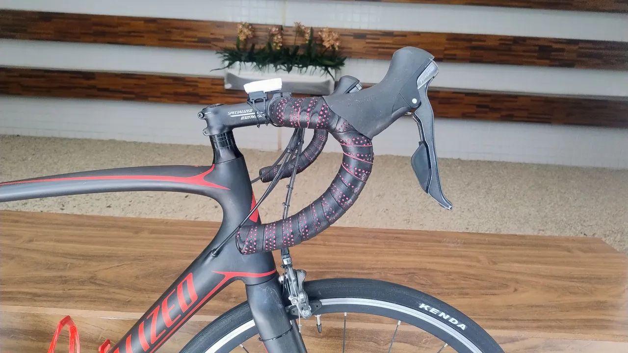 Bicicleta speed semi-nova Specialized Tarmak SL4 58 - Foto 4
