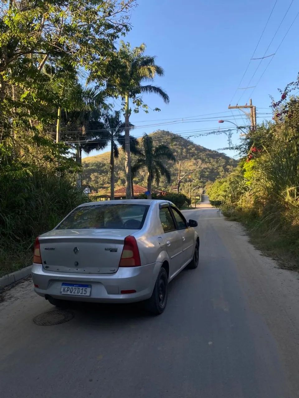 Renault Logan Expression Hi-flex 1.6 8V 4P 2011 - Foto 3