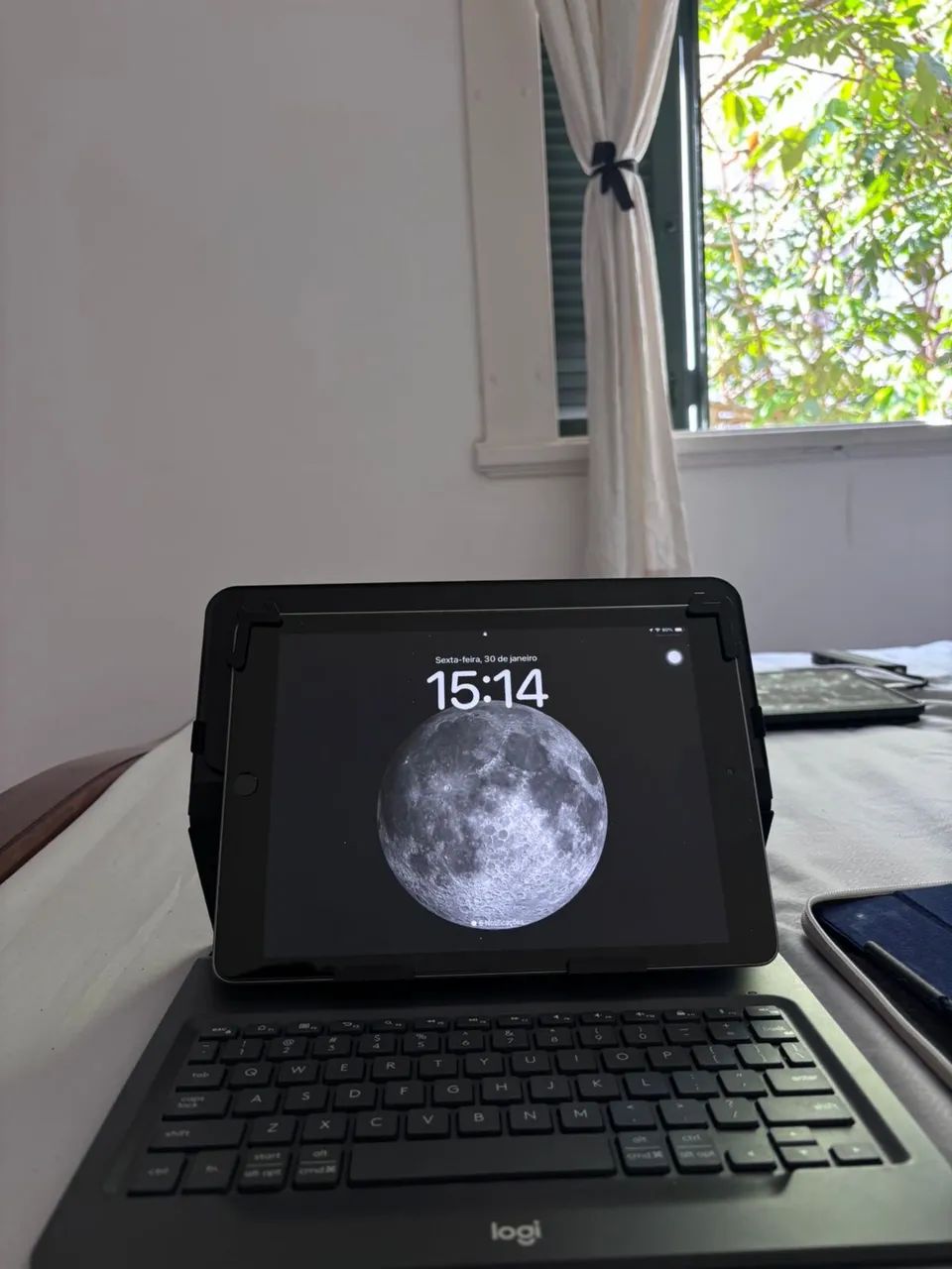  IPAD 9 - 128GB + Teclado Logi Slim Folio