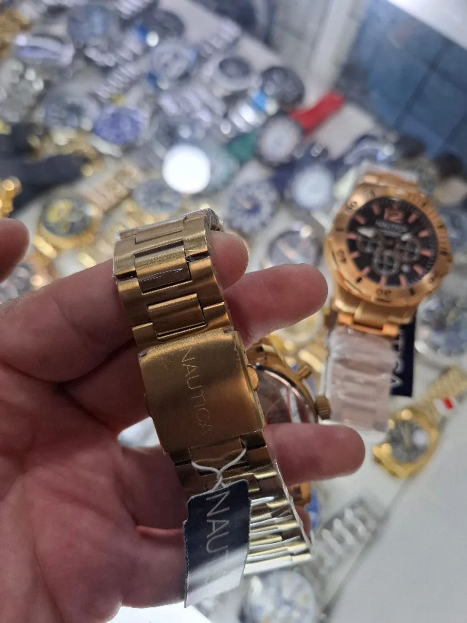 Relógio NAUTICA ORIGINAL, MODELO A22619G MULTIFUNCIONAL DOURADO  - Foto 4