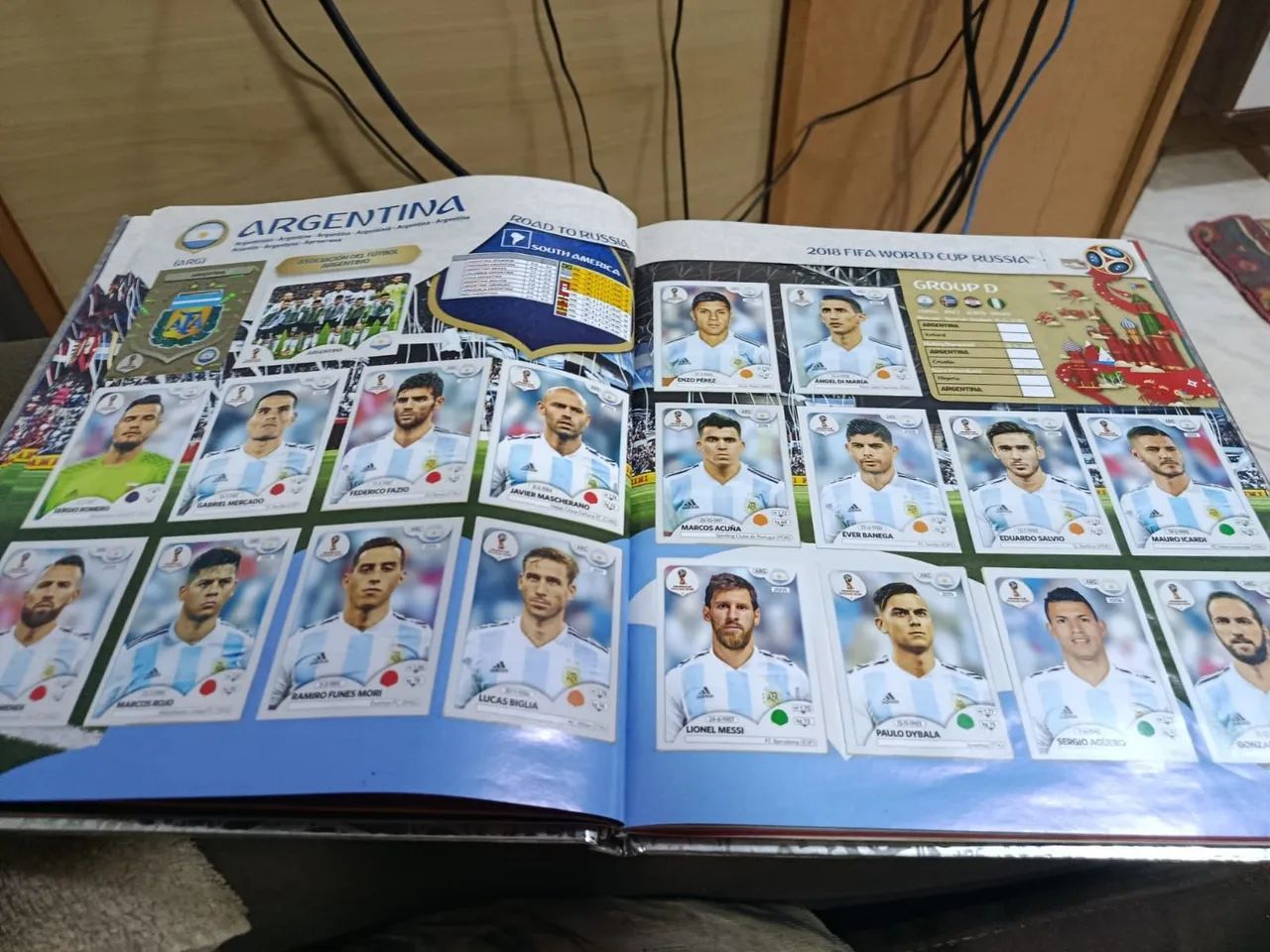 Álbum da Copa 2018 Completo, capa dura e prateada - Foto 3