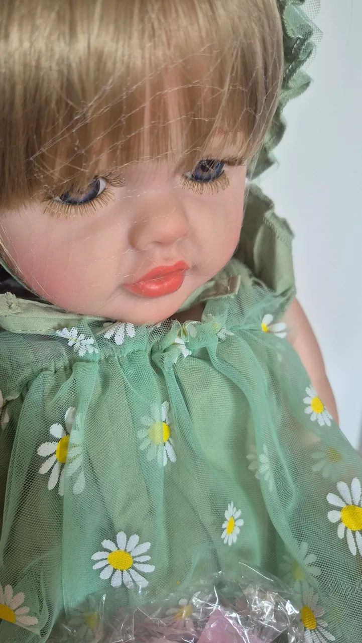 Boneca reborn menina loira nova  - Foto 3