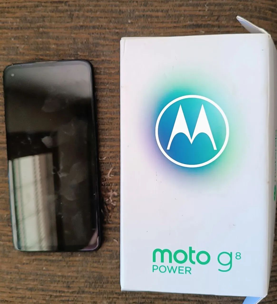 Moto G8 POWER p/ retirada de peças 