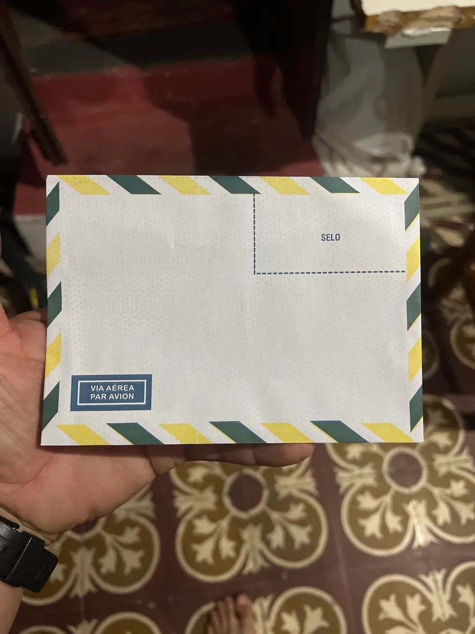Envelopes 432209158954690560
