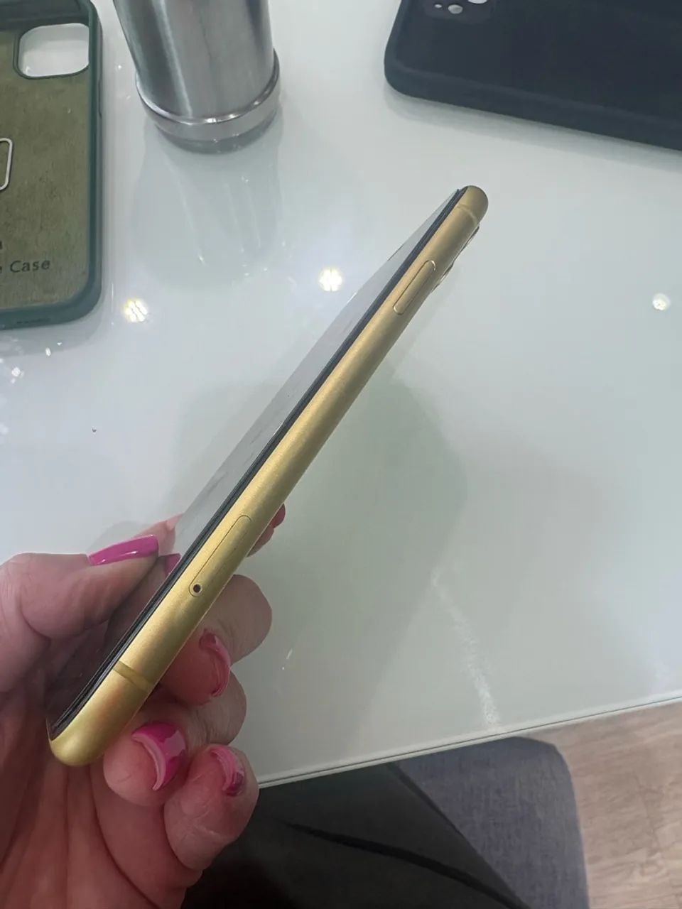 iPhone 11 amarelo - Foto 4