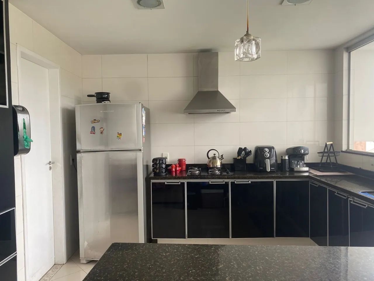 Excelente casa com piscina  - Foto 3