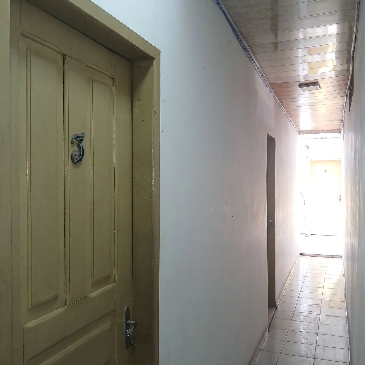 ALUGO APARTAMENTO EM NAZARÉ.
