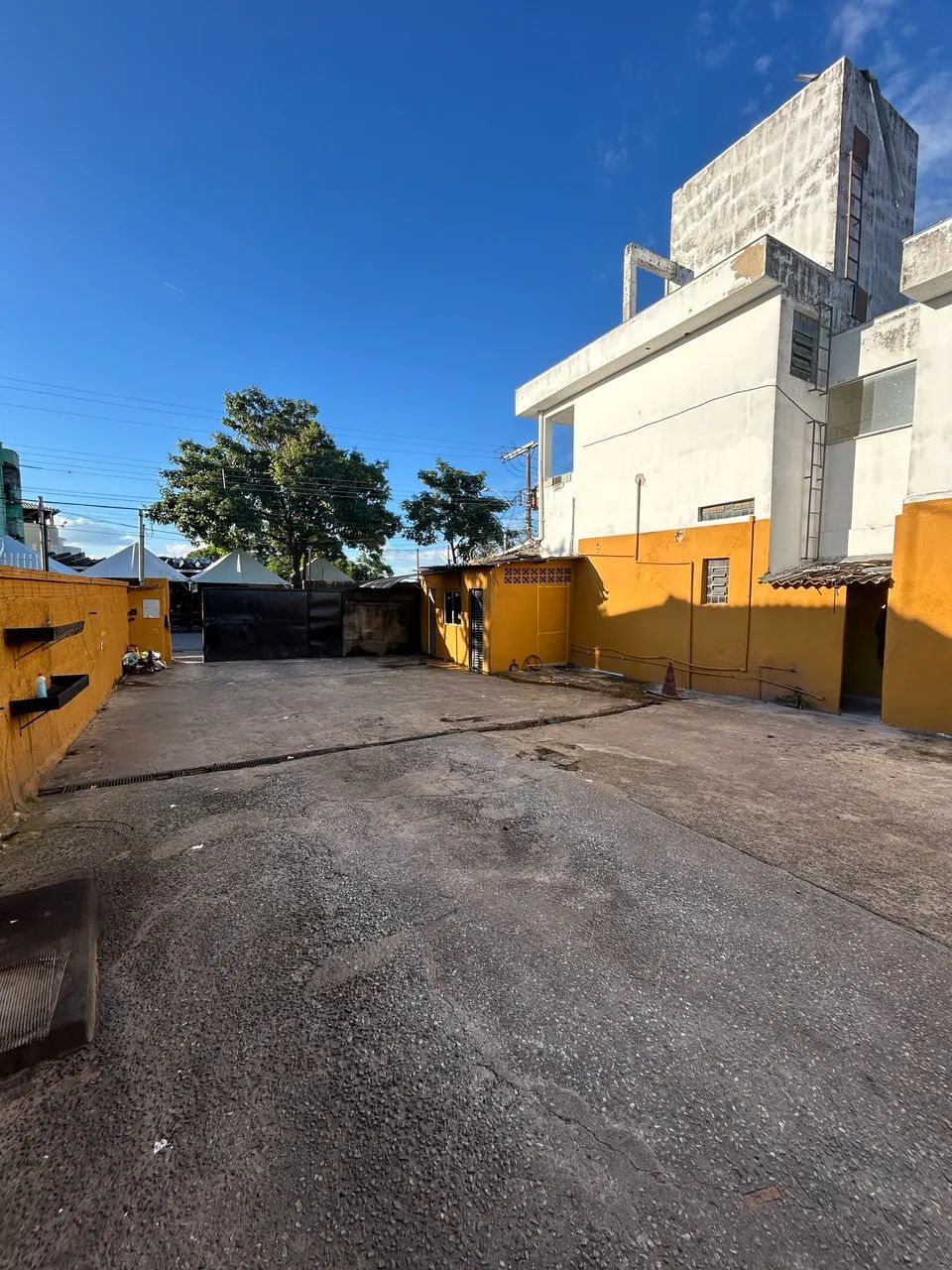 Imóvel Comercial próxima Praça do Letícia - Foto 3