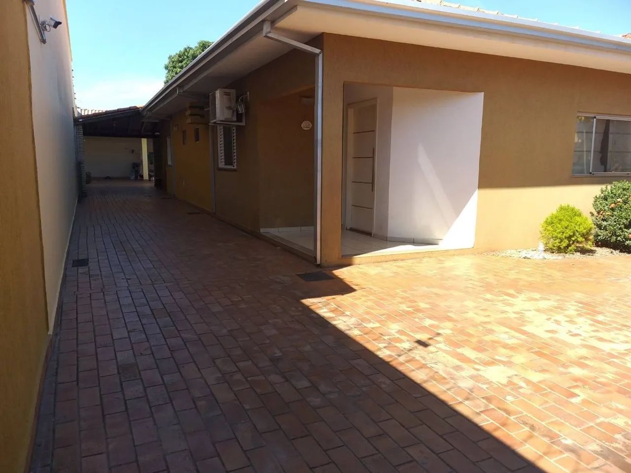 Casa com 4 Quartos à Venda, Vila Taveirópolis - Campo Grande - Foto 2