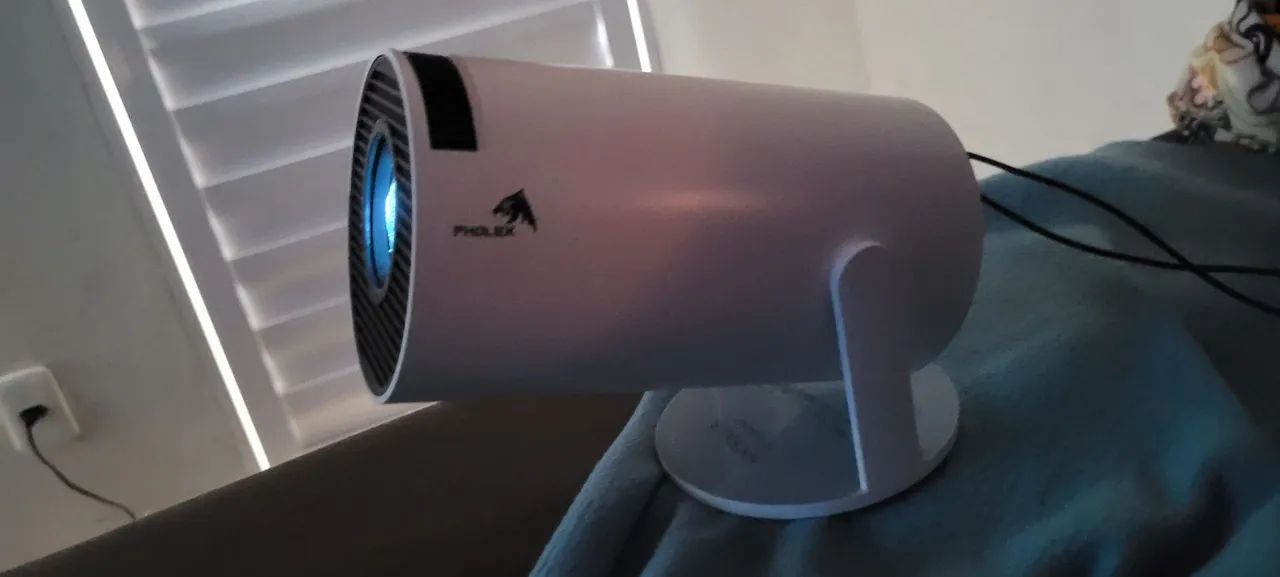 Projetor Mini Portátil HY300 4K Android NOVO