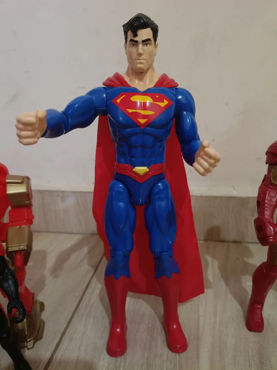 Bonecos de super heróis - Foto 4