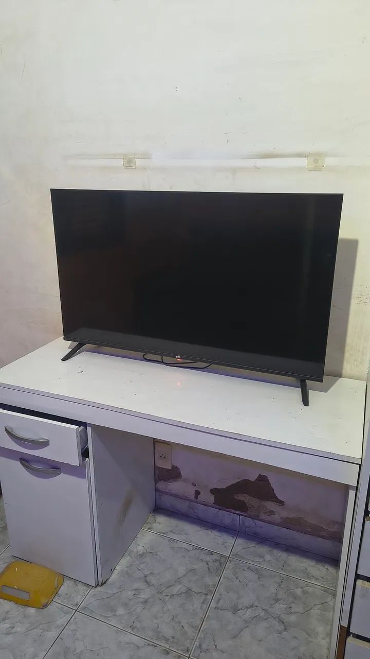 Smart TV 43" HD EFL DLED - Foto 2