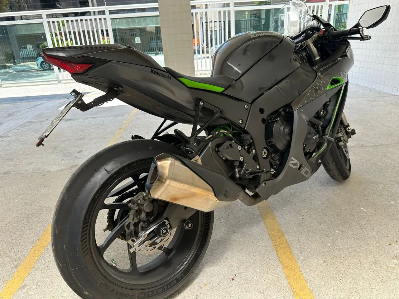 Kawasaki Zx-10r SE 1000cc 2020 - 1492019947 | OLX