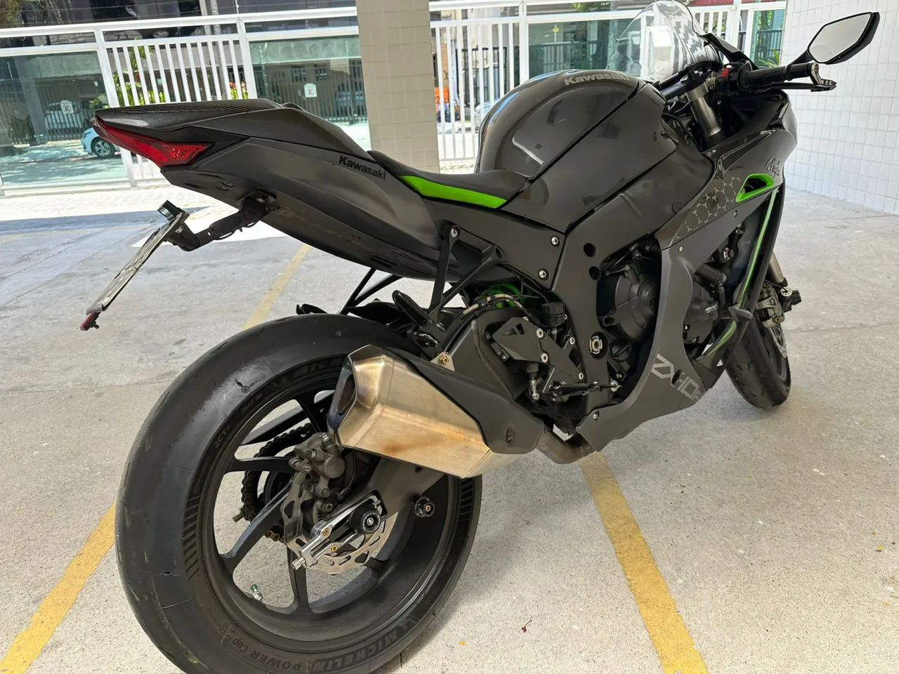 Motos Kawasaki Ninja Zx-10r SE 1000cc no Brasil
