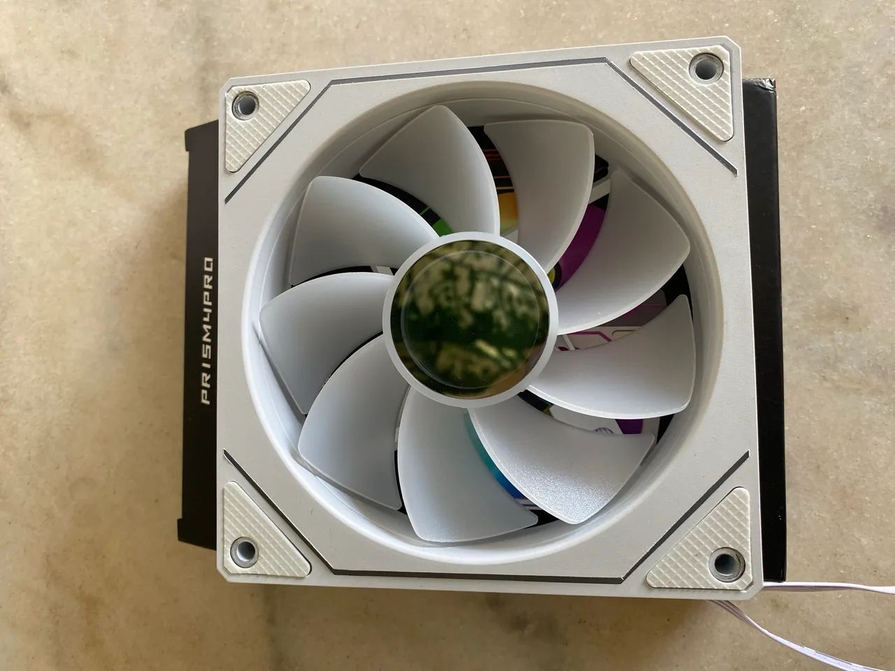 Fan (Cooler) para PC branco prism 4 reverse - Foto 3