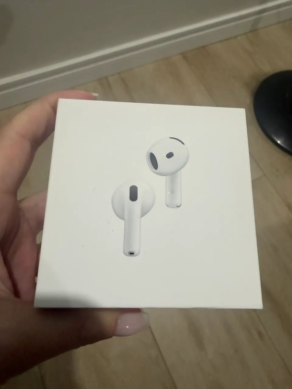 AirPods 4 com cancelamento de ruído 