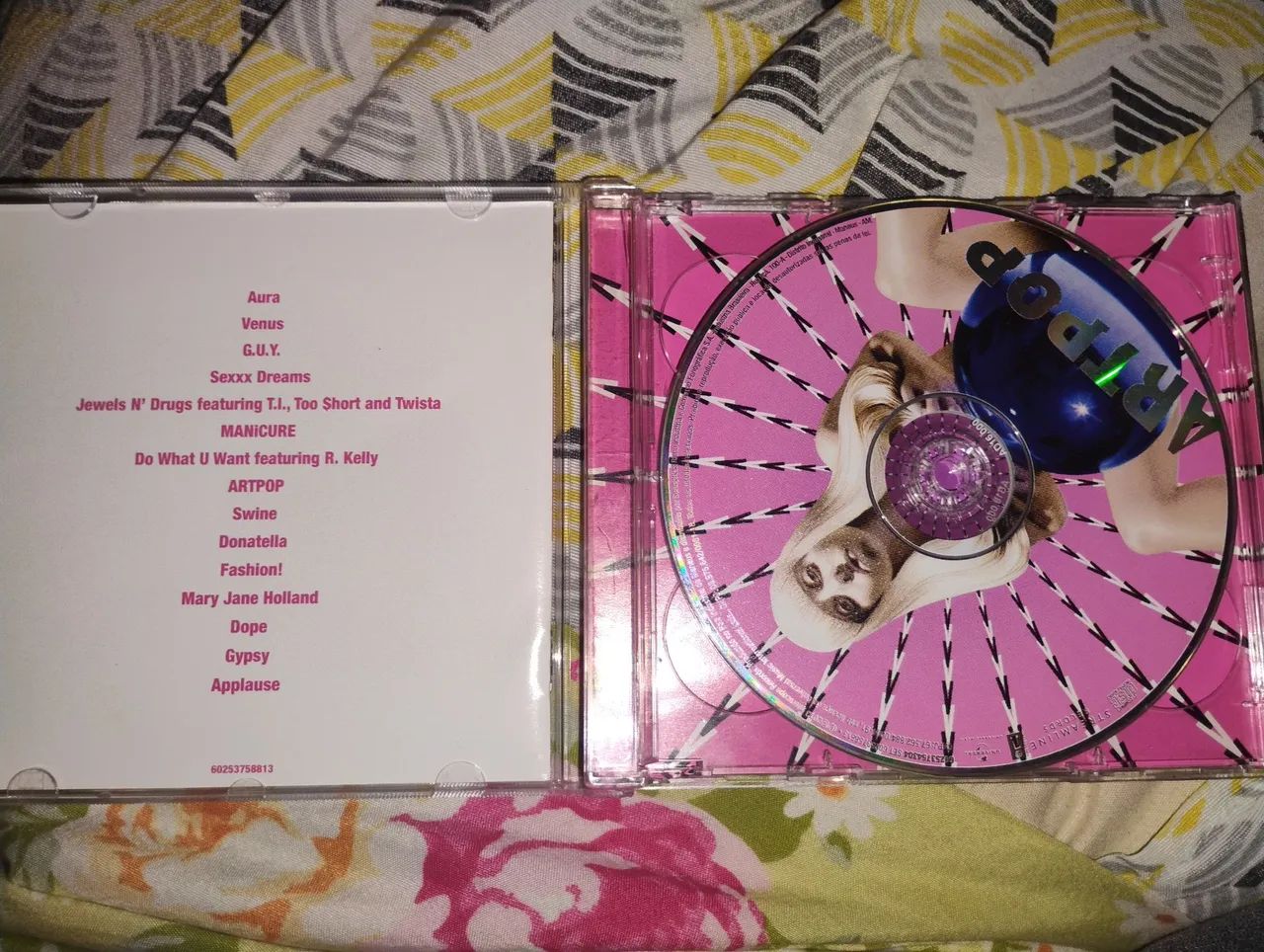 Cd + Dvd Artpop da Lady Gaga  - Foto 5