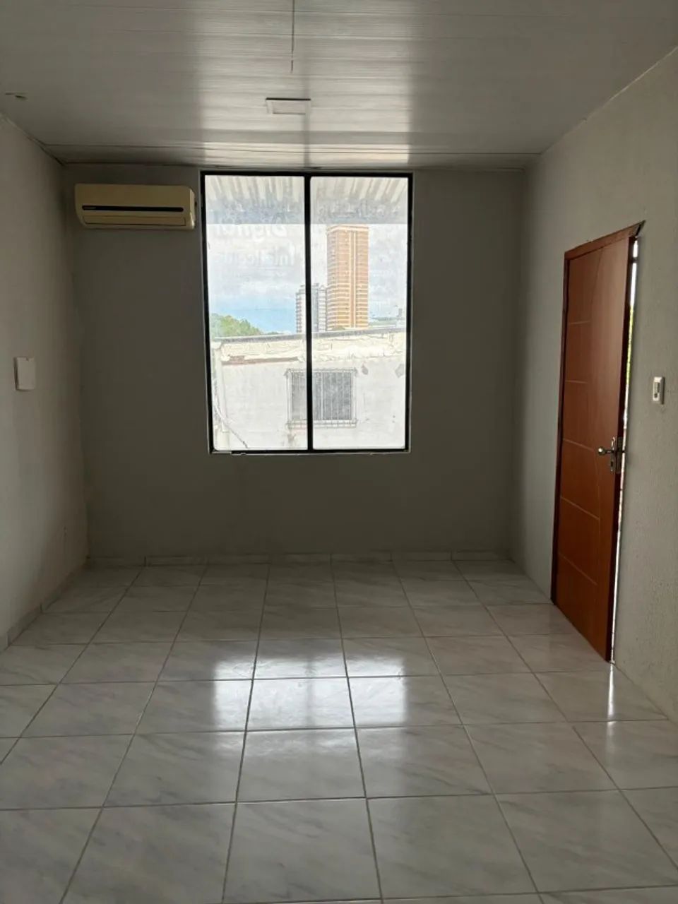 Alugo Sala Comercial Mobiliada no Umarizal  - Foto 3