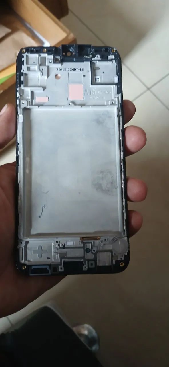 Vendo Tela do Samsumg A15 quebrada - Foto 2