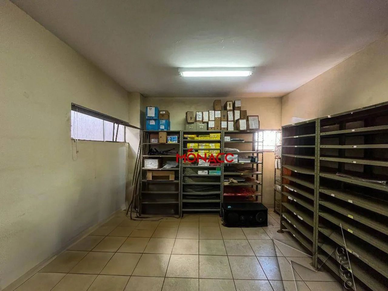 Imóvel comercial com apartamento residencial no centro de Rolândia com excelente localizaç - Foto 4