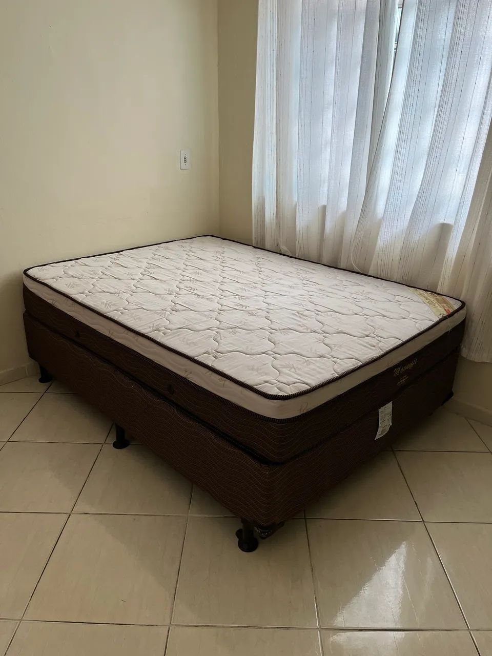 Cama