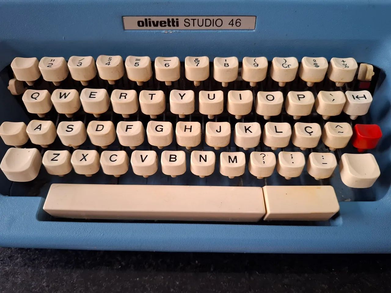 Máquina de Escrever - Olivertti Studio 46 - Foto 4
