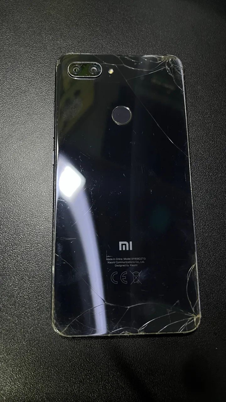 Celular Xiaomi Mi 8 Lite tudo funcionando e tudo original - Foto 5