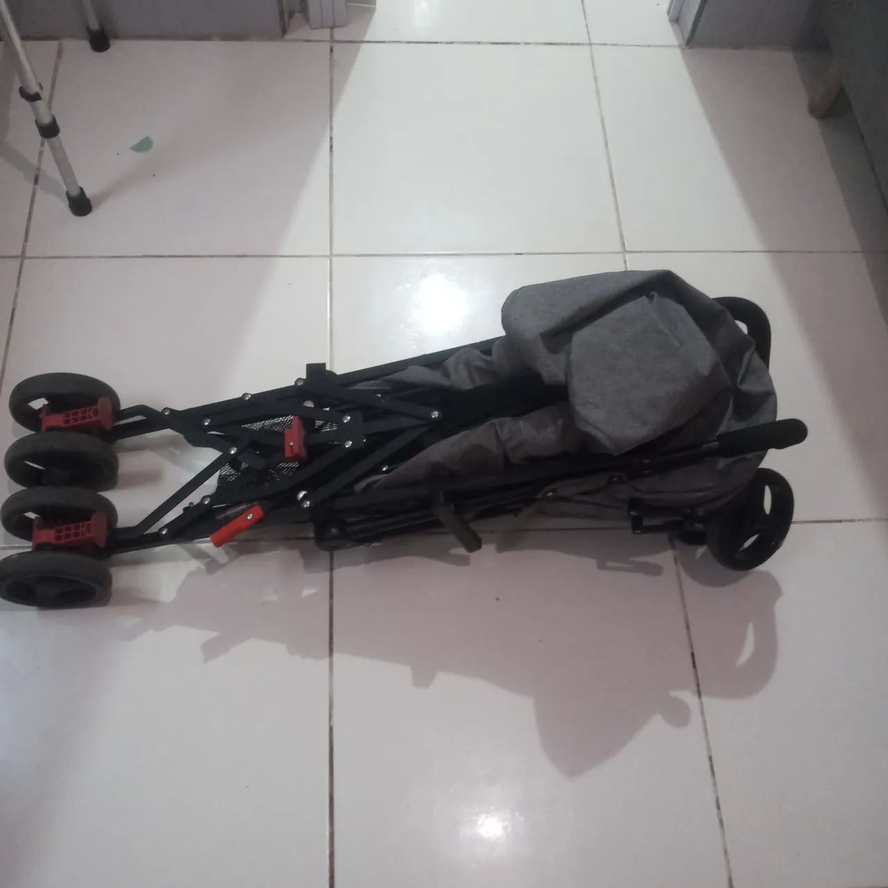 Carrinho de bebê 330 tem conversa no valor - Foto 2