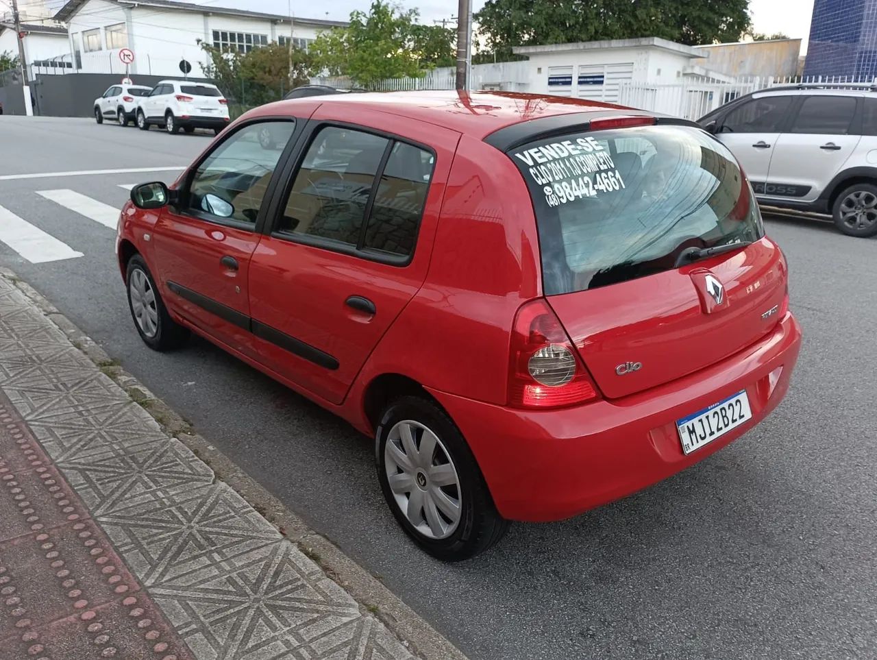 Renault Clio Hi-flex 1.0 16V 5P 2011 - Foto 5